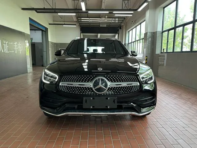 Mercedes-Benz GLC 2022 Trois lifting GLC 260 L 4MATIC Type dynamique extérieur photo 2 Mercedes-Benz GLC 2022 Trois lifting GLC 260 L 4MATIC Type dynamique extérieur photo 2