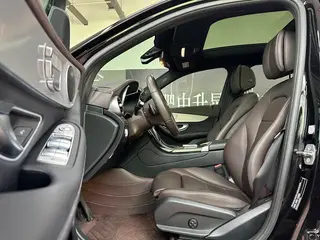 Mercedes-Benz GLC 2022 Trois lifting GLC 260 L 4MATIC Type dynamique extérieur photo 4 Mercedes-Benz GLC 2022 Trois lifting GLC 260 L 4MATIC Type dynamique extérieur photo 4