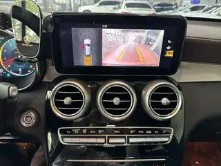 Mercedes-Benz GLC 2022 Trois lifting GLC 260 L 4MATIC Type dynamique extérieur photo 10 Mercedes-Benz GLC 2022 Trois lifting GLC 260 L 4MATIC Type dynamique extérieur photo 10
