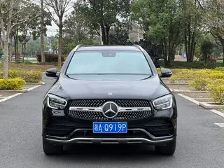 Mercedes-Benz GLC 2021 GLC 300 L 4MATIC Dinámico exterior foto 2 Mercedes-Benz GLC 2021 GLC 300 L 4MATIC Dinámico exterior foto 2