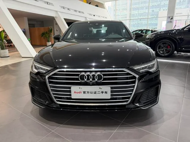 Audi A6L 2022 40 TFSI Роскошный динамичный тип экстерьер фото 2