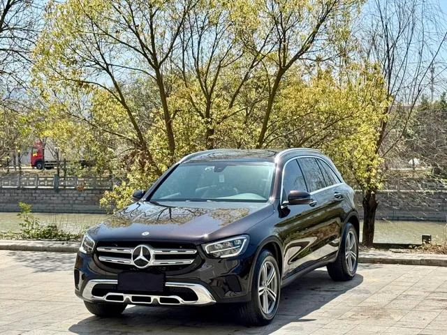 Mercedes-Benz GLC 2022 GLC 260 L 4MATIC Dinámico exterior foto 1 Mercedes-Benz GLC 2022 GLC 260 L 4MATIC Dinámico exterior foto 1