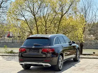 Mercedes-Benz GLC 2022 GLC 260 L 4MATIC Dinámico exterior foto 4 Mercedes-Benz GLC 2022 GLC 260 L 4MATIC Dinámico exterior foto 4
