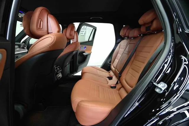 Mercedes-Benz GLC 2024 GLC 260 L 4MATIC Type dynamique 5 Siège intérieur photo 16 Mercedes-Benz GLC 2024 GLC 260 L 4MATIC Type dynamique 5 Siège intérieur photo 16