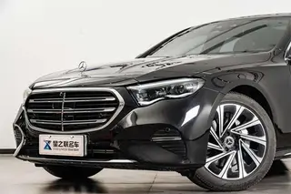 Mercedes-Benz E-Class 2024 Reforma E 300 L De lujo Coche exterior foto 2 Mercedes-Benz E-Class 2024 Reforma E 300 L De lujo Coche exterior foto 2