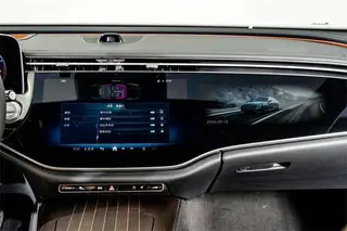 Mercedes-Benz E-Class 2024 Reforma E 300 L De lujo Coche interior foto 16 Mercedes-Benz E-Class 2024 Reforma E 300 L De lujo Coche interior foto 16