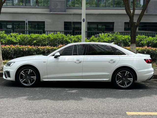 Audi A4L 2020 40 TFSI Fashion dynamic type exterior photo 4 Audi A4L 2020 40 TFSI Fashion dynamic type exterior photo 4