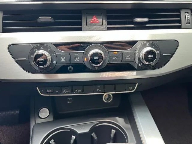 Audi A4L 2020 40 TFSI Fashion dynamic type interior photo 15 Audi A4L 2020 40 TFSI Fashion dynamic type interior photo 15