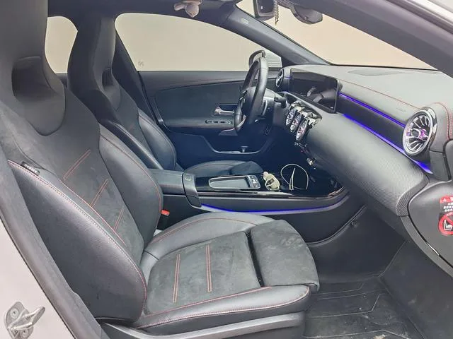 Mercedes-Benz CLA 2024 CLA 200 Four-door coupe interior photo 12 Mercedes-Benz CLA 2024 CLA 200 Four-door coupe interior photo 12