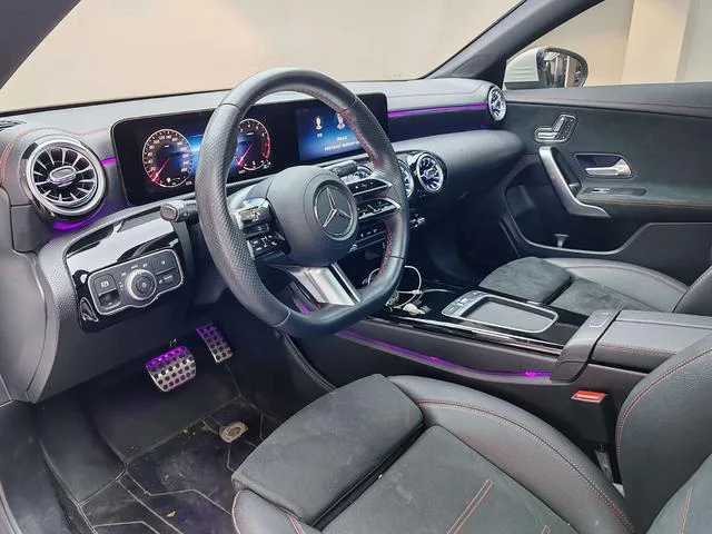Mercedes-Benz CLA 2024 CLA 200 Four-door coupe interior photo 13 Mercedes-Benz CLA 2024 CLA 200 Four-door coupe interior photo 13