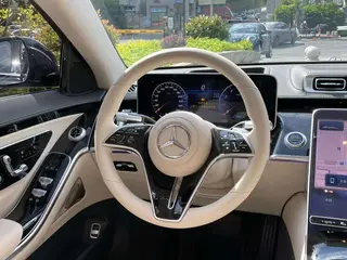 Mercedes-Benz S-Class 2022 S 400 L Type de luxe intérieur photo 18 Mercedes-Benz S-Class 2022 S 400 L Type de luxe intérieur photo 18