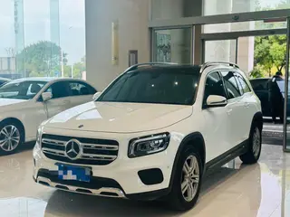 Mercedes-Benz GLB 2022 Second change GLB 200 Fashionable exterior photo 1 Mercedes-Benz GLB 2022 Second change GLB 200 Fashionable exterior photo 1
