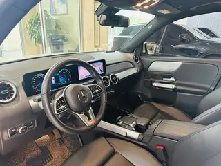 Mercedes-Benz GLB 2022 Second change GLB 200 Fashionable exterior photo 4 Mercedes-Benz GLB 2022 Second change GLB 200 Fashionable exterior photo 4