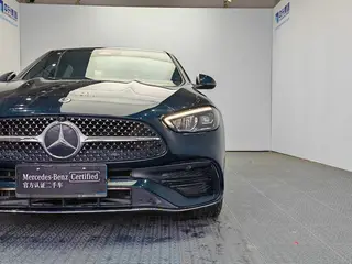 Mercedes-Benz C-Class 2022 C 260 L Versión deportiva interior foto 18 Mercedes-Benz C-Class 2022 C 260 L Versión deportiva interior foto 18