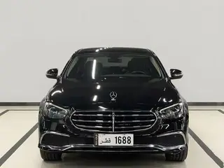 Mercedes-Benz E-Class 2022 E 260 L Coche exterior foto 2 Mercedes-Benz E-Class 2022 E 260 L Coche exterior foto 2