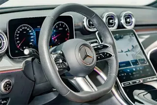 Mercedes-Benz C-Class 2024 Mise à jour C 260 L Version sportive extérieur photo 9 Mercedes-Benz C-Class 2024 Mise à jour C 260 L Version sportive extérieur photo 9