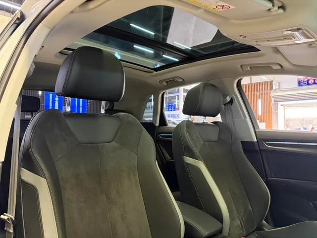 Audi Q3 2020 40 TFSI Fashion dynamic type interior photo 10 Audi Q3 2020 40 TFSI Fashion dynamic type interior photo 10