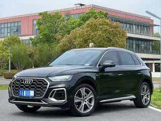 Audi Q5L 2022 45T Роскошный динамичный тип