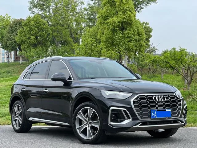 Audi Q5L 2022 45T Deluxe dinámico exterior foto 3