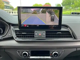 Audi Q5L 2022 45T Deluxe dinámico interior foto 16
