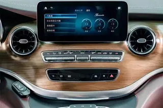Mercedes-Benz V-Class 2022 V 260 L Edición de lujo de batalla larga interior foto 13 Mercedes-Benz V-Class 2022 V 260 L Edición de lujo de batalla larga interior foto 13