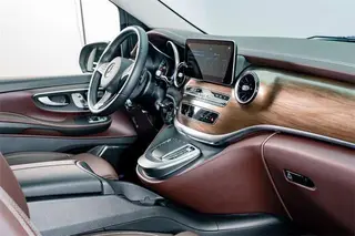 Mercedes-Benz V-Class 2022 V 260 L Edición de lujo de batalla larga interior foto 19 Mercedes-Benz V-Class 2022 V 260 L Edición de lujo de batalla larga interior foto 19