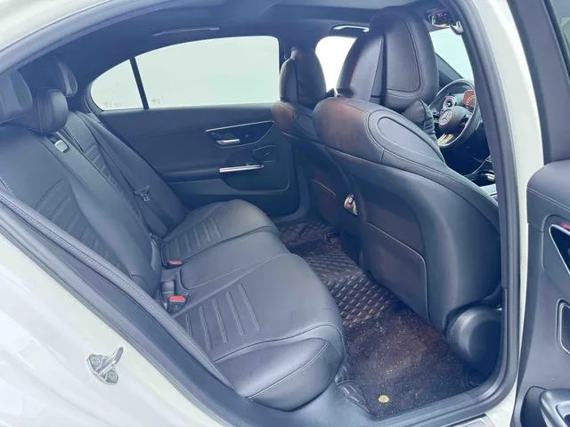 Mercedes-Benz C-Class 2023 C 260 L Sports version interior photo 12 Mercedes-Benz C-Class 2023 C 260 L Sports version interior photo 12