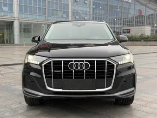 Audi Q7 2021 45 TFSI quattro S line Sportif extérieur photo 2 Audi Q7 2021 45 TFSI quattro S line Sportif extérieur photo 2
