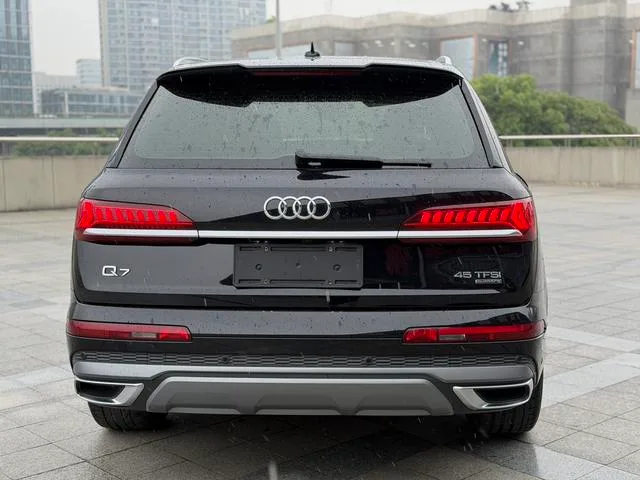 Audi Q7 2021 45 TFSI quattro S line Sportif extérieur photo 5 Audi Q7 2021 45 TFSI quattro S line Sportif extérieur photo 5