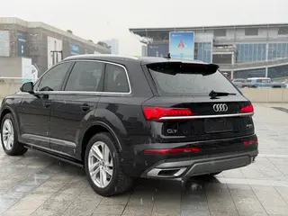 Audi Q7 2021 45 TFSI quattro S line Sportif extérieur photo 6 Audi Q7 2021 45 TFSI quattro S line Sportif extérieur photo 6