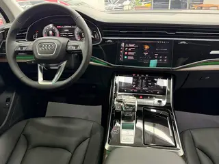 Audi Q7 2021 45 TFSI quattro S line Sportif intérieur photo 15 Audi Q7 2021 45 TFSI quattro S line Sportif intérieur photo 15
