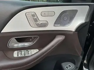 Mercedes-Benz GLE (Imported) 2021 GLE 450 4MATIC Estilo de moda exterior foto 4 Mercedes-Benz GLE (Imported) 2021 GLE 450 4MATIC Estilo de moda exterior foto 4