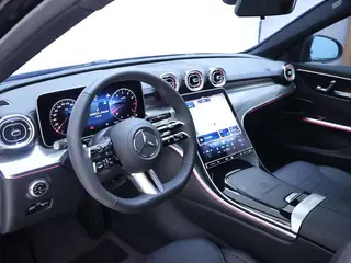Mercedes-Benz C-Class 2025 Mise à jour C 260 L Version sportive intérieur photo 12 Mercedes-Benz C-Class 2025 Mise à jour C 260 L Version sportive intérieur photo 12