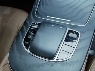 Mercedes-Benz E-Class (Imported) 2022 E 300 Fashion Sports Edition interior photo 17 Mercedes-Benz E-Class (Imported) 2022 E 300 Fashion Sports Edition interior photo 17