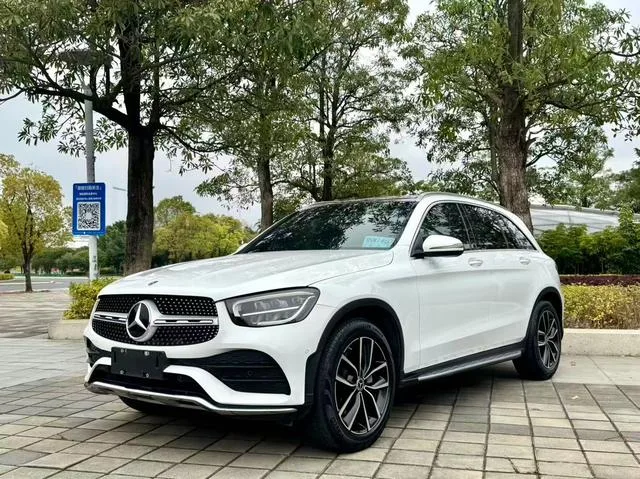Mercedes-Benz GLC 2022 GLC 260 L 4MATIC De lujo exterior foto 1 Mercedes-Benz GLC 2022 GLC 260 L 4MATIC De lujo exterior foto 1