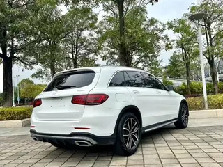 Mercedes-Benz GLC 2022 GLC 260 L 4MATIC De lujo interior foto 8 Mercedes-Benz GLC 2022 GLC 260 L 4MATIC De lujo interior foto 8