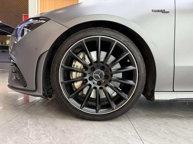 Mercedes-Benz CLA AMG 2021 AMG CLA 35 4MATIC exterior foto 6 Mercedes-Benz CLA AMG 2021 AMG CLA 35 4MATIC exterior foto 6