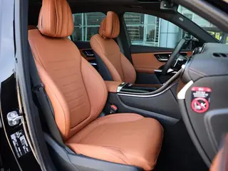 Mercedes-Benz GLC 2024 GLC 300 L 4MATIC Dinámico 5 Asiento interior foto 7 Mercedes-Benz GLC 2024 GLC 300 L 4MATIC Dinámico 5 Asiento interior foto 7