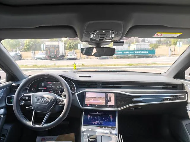 Audi A6L 2024 40 TFSI Deluxe dinámico interior foto 9 Audi A6L 2024 40 TFSI Deluxe dinámico interior foto 9