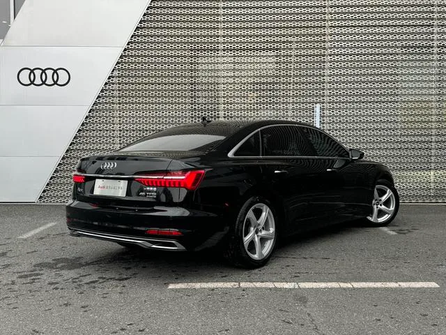 Audi A6L 2023 45 TFSI quattro Elegante y elegante exterior foto 4 Audi A6L 2023 45 TFSI quattro Elegante y elegante exterior foto 4
