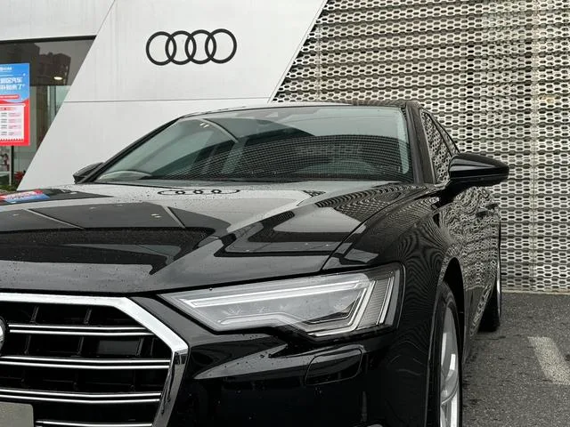 Audi A6L 2023 45 TFSI quattro Elegante y elegante interior foto 13 Audi A6L 2023 45 TFSI quattro Elegante y elegante interior foto 13