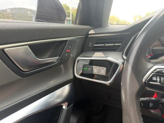 Audi A6L 2021 45 TFSI quattro Zhenxuan Zhiya Type interior photo 13 Audi A6L 2021 45 TFSI quattro Zhenxuan Zhiya Type interior photo 13