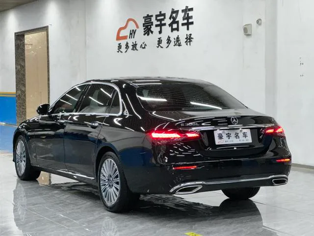Mercedes-Benz E-Class 2023 Restyling E 300 L Luxury type Passenger car exterior photo 2 Mercedes-Benz E-Class 2023 Restyling E 300 L Luxury type Passenger car exterior photo 2