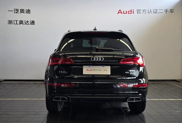 Audi Q5L 2025 40TFSI Deluxe Dynamic exterior photo 5 Audi Q5L 2025 40TFSI Deluxe Dynamic exterior photo 5