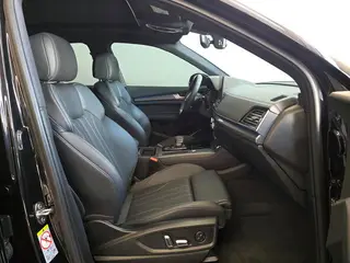 Audi Q5L 2025 40TFSI Deluxe Dynamic interior photo 14 Audi Q5L 2025 40TFSI Deluxe Dynamic interior photo 14