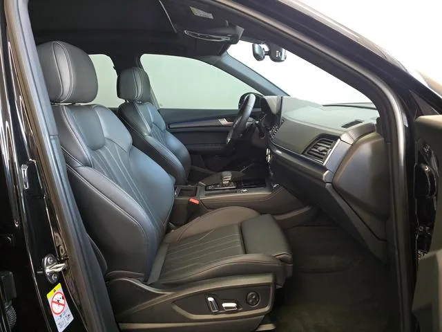 Audi Q5L 2025 40TFSI Deluxe Dynamic interior photo 14 Audi Q5L 2025 40TFSI Deluxe Dynamic interior photo 14