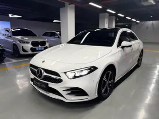 Mercedes-Benz A-Class 2022 A 200 L Sport Sedan Fashion Edition exterior photo 1 Mercedes-Benz A-Class 2022 A 200 L Sport Sedan Fashion Edition exterior photo 1