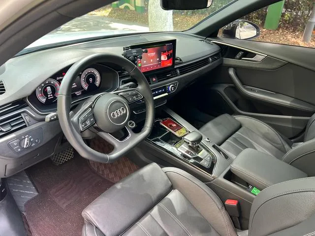 Audi A4L 2023 40 TFSI Deluxe Dynamic exterior photo 6 Audi A4L 2023 40 TFSI Deluxe Dynamic exterior photo 6