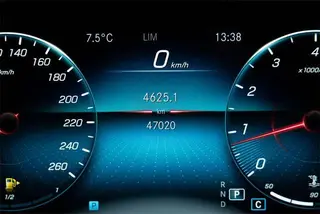 Mercedes-Benz E-Class 2022 E 300 L Luxury type sports car interior photo 12 Mercedes-Benz E-Class 2022 E 300 L Luxury type sports car interior photo 12
