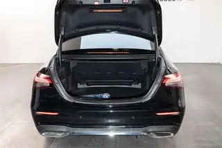Mercedes-Benz E-Class 2022 E 300 L Luxury type sports car interior photo 20 Mercedes-Benz E-Class 2022 E 300 L Luxury type sports car interior photo 20